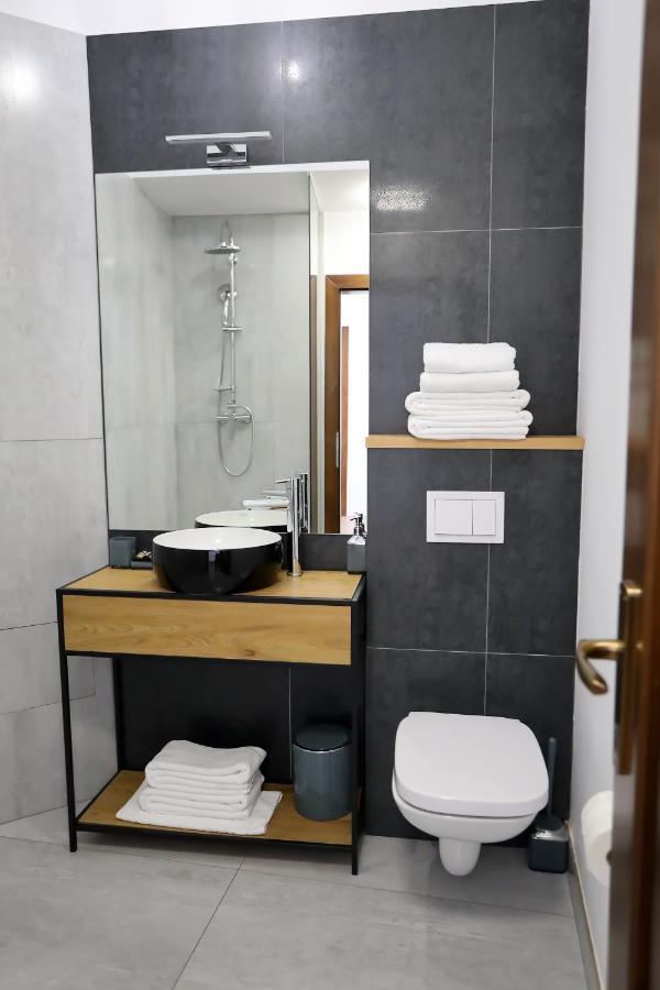 Apartamento Alexander Flat_Alecsandri Oradea Exterior foto