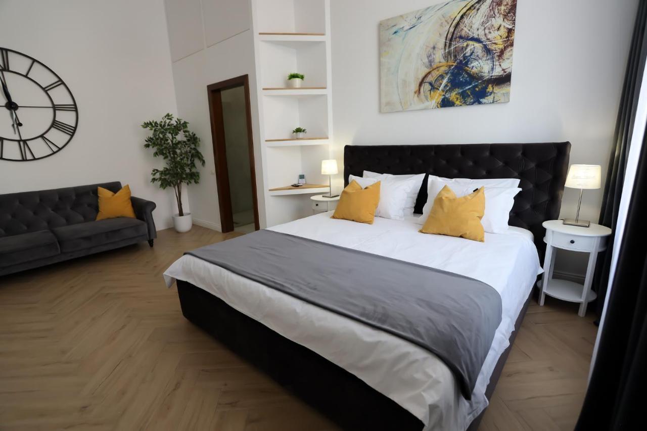 Apartamento Alexander Flat_Alecsandri Oradea Exterior foto