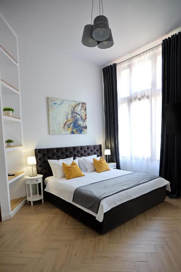 Apartamento Alexander Flat_Alecsandri Oradea Exterior foto