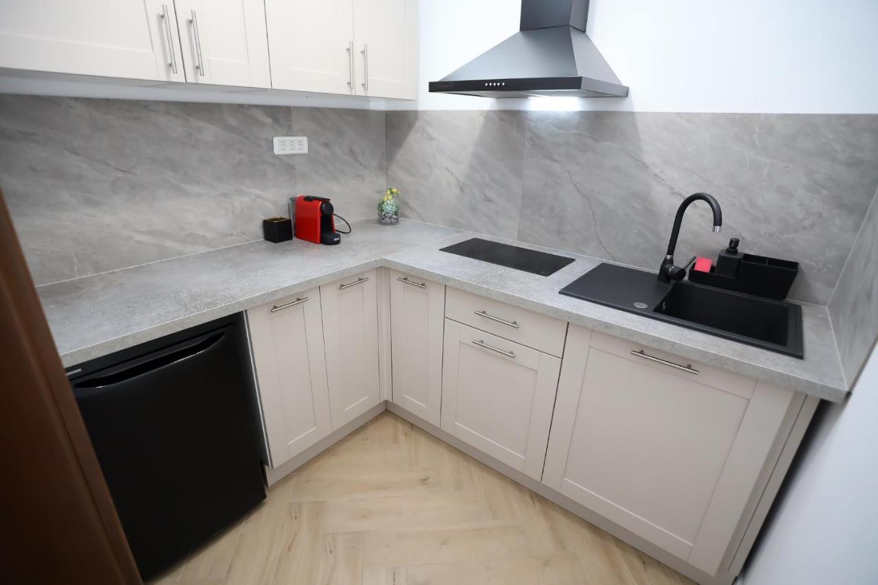 Apartamento Alexander Flat_Alecsandri Oradea Exterior foto